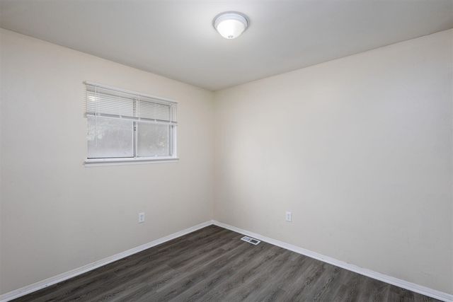 11203 Toepfer Road, Warren, MI 48089