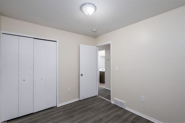 11203 Toepfer Road, Warren, MI 48089