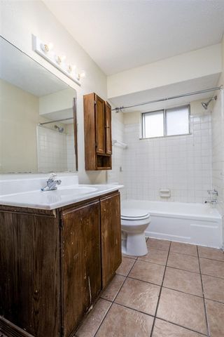 11203 Toepfer Road, Warren, MI 48089