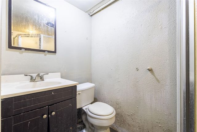 11203 Toepfer Road, Warren, MI 48089