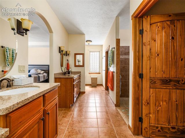 542 E Abeyta Drive, Pueblo, CO 81007