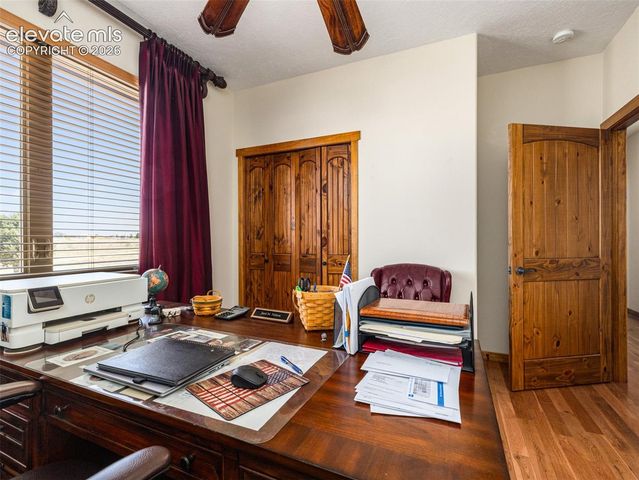542 E Abeyta Drive, Pueblo, CO 81007