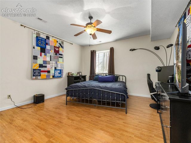 542 E Abeyta Drive, Pueblo, CO 81007