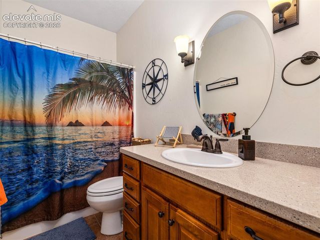 542 E Abeyta Drive, Pueblo, CO 81007