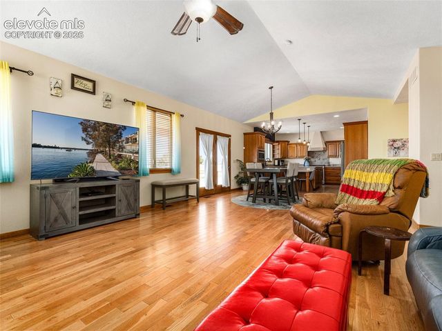 542 E Abeyta Drive, Pueblo, CO 81007