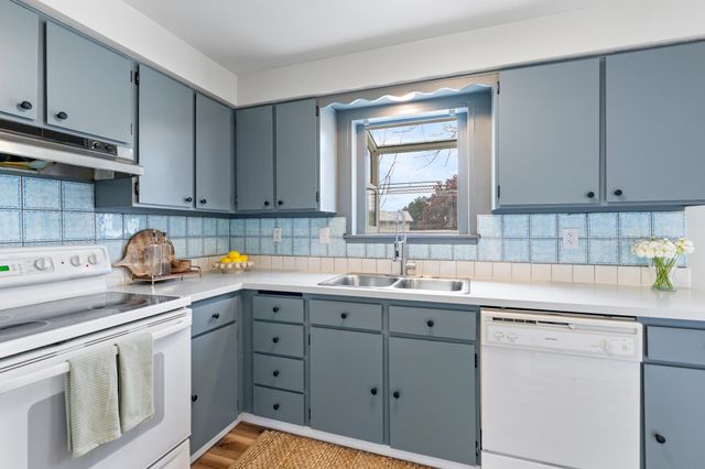 4823 N Isenhart Rd, Spokane Valley, WA 99216