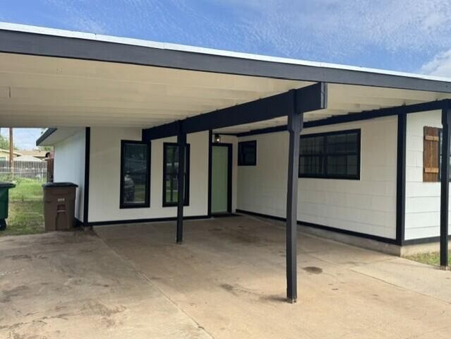 2116 Lakeside Avenue, San Angelo, TX 76901