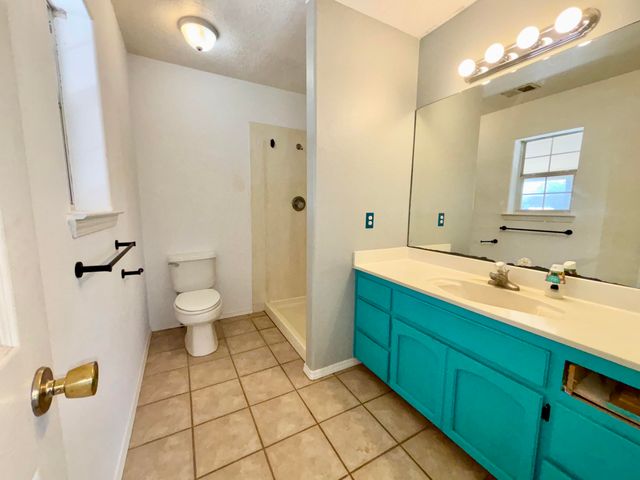 2 Don Juan Drive, Los Lunas, NM 87031