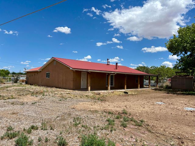 2 Don Juan Drive, Los Lunas, NM 87031