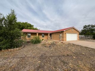 2 Don Juan Drive, Los Lunas, NM 87031