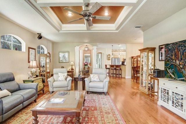 12442 FOREST HIGHLANDS, Dade City, FL 33525