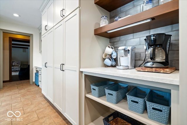 3966 S Heritage Court, New Palestine, IN 46163