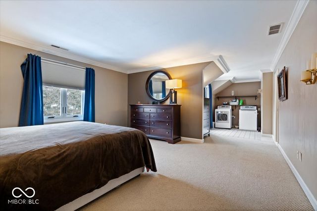 3966 S Heritage Court, New Palestine, IN 46163