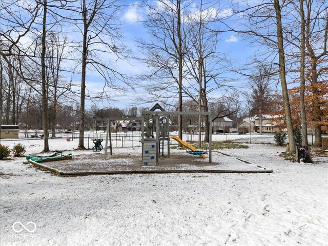 3966 S Heritage Court, New Palestine, IN 46163