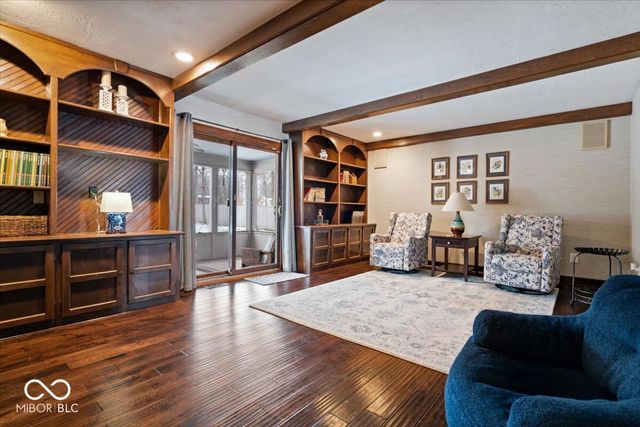 3966 S Heritage Court, New Palestine, IN 46163