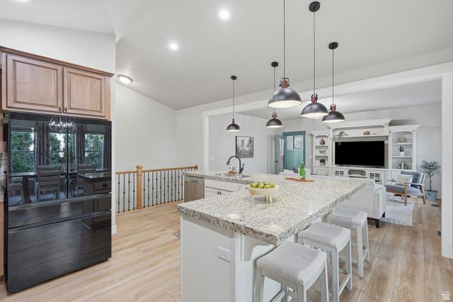 5069 W BURNTSIDE AVE, South Jordan, UT 84009