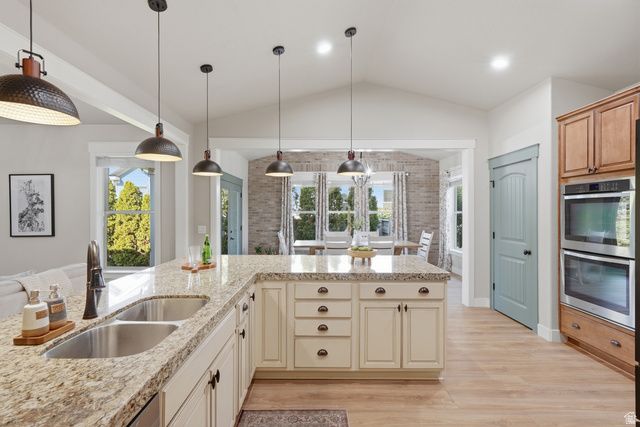 5069 W BURNTSIDE AVE, South Jordan, UT 84009