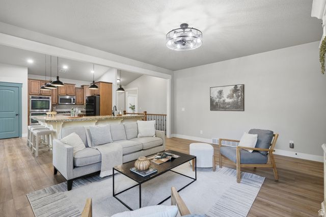 5069 W BURNTSIDE AVE, South Jordan, UT 84009