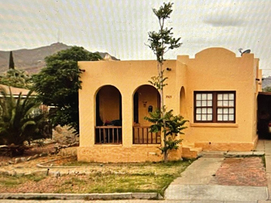 3505 Douglas Avenue, El Paso, TX 79903