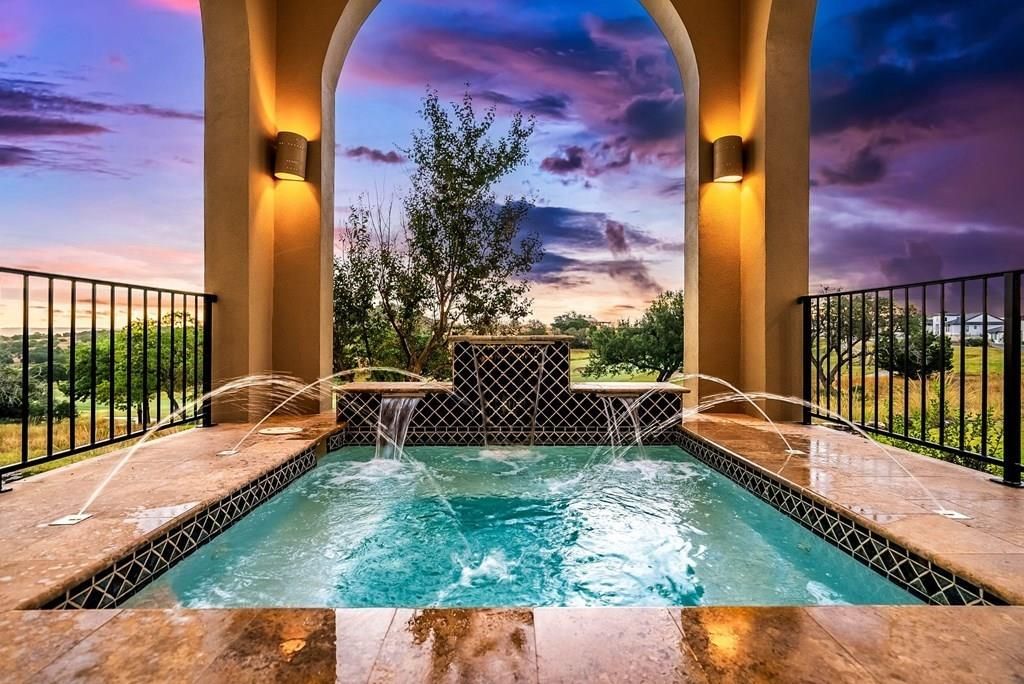 3722 Club View Court, Kerrville, TX 78028