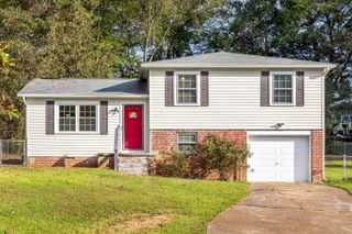 1843 Snoopy Lane, Hixson, TN 37343