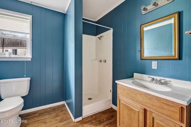 1105 Riverside Drive, Celina, TN 38551