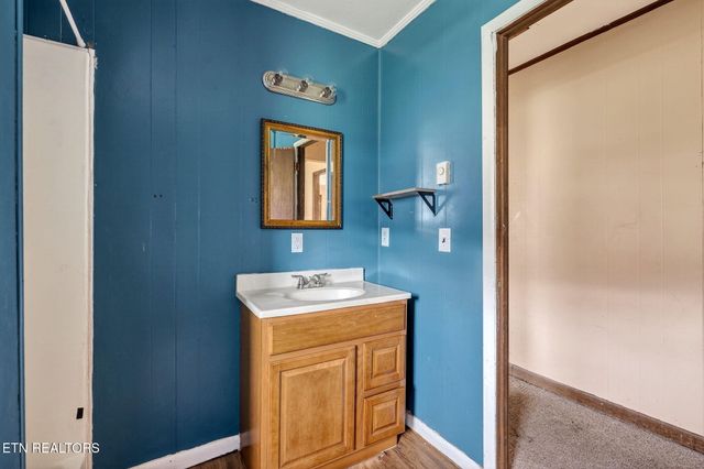 1105 Riverside Drive, Celina, TN 38551