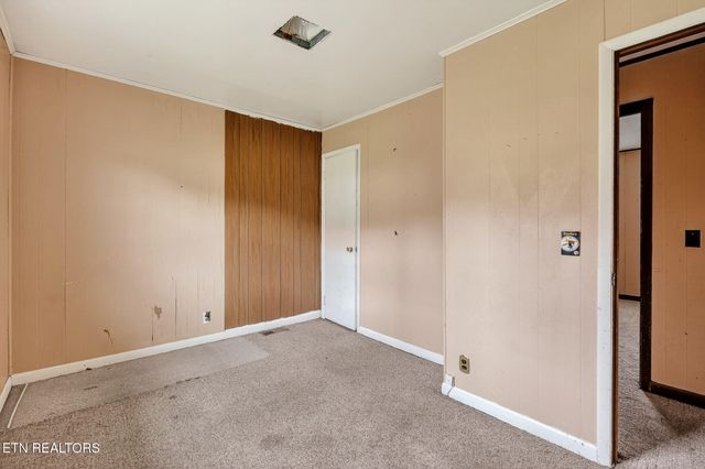 1105 Riverside Drive, Celina, TN 38551