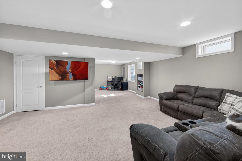 Image 48 of property listing at 102 FAIR BROOK WAY, Centreville, MD 21617