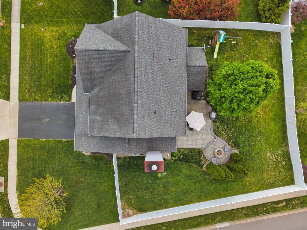 Image 9 of property listing at 102 FAIR BROOK WAY, Centreville, MD 21617