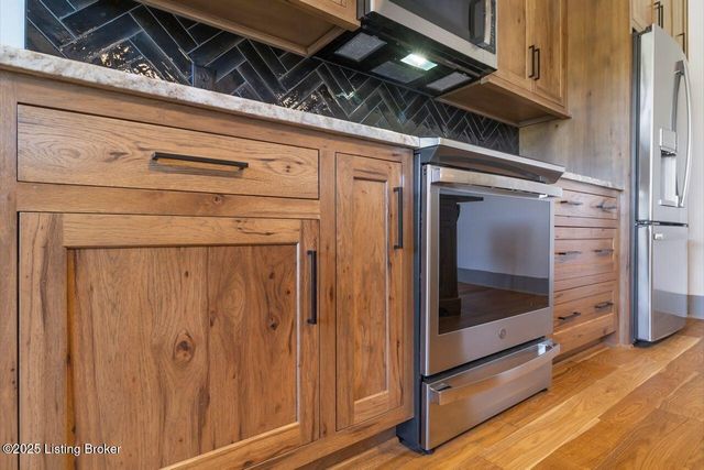 305 North View Dr, Bardstown, KY 40004