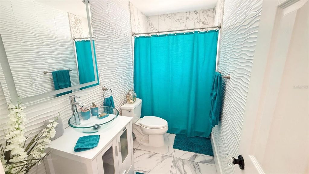 Image 15 of property listing at 7102 HOLLOWELL DRIVE, Tampa, FL 33634