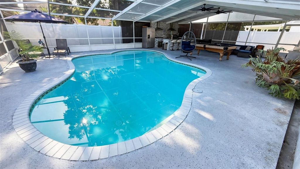Image 19 of property listing at 7102 HOLLOWELL DRIVE, Tampa, FL 33634