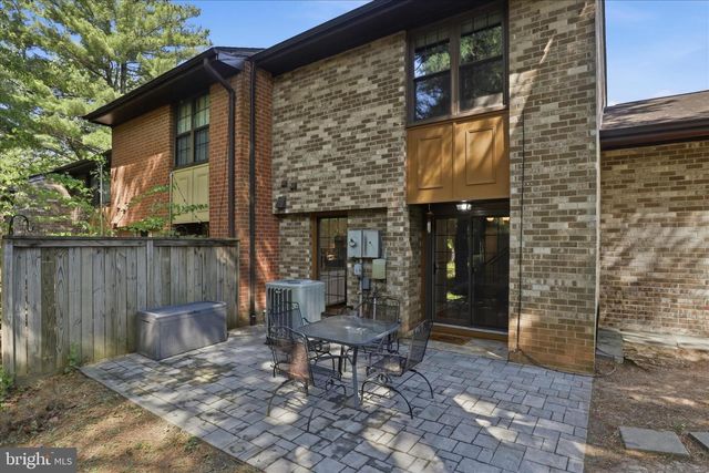 11321 HEADLANDS CT, Reston, VA 20191