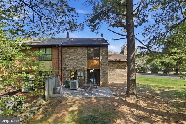 11321 HEADLANDS CT, Reston, VA 20191