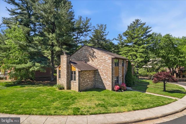 11321 HEADLANDS CT, Reston, VA 20191