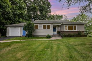 625 Plank Rd, Penfield, NY 14580