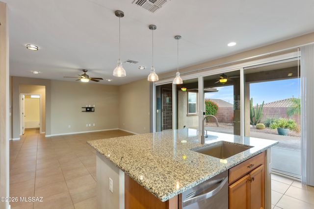 7245 Cactus Flower Pass, Marana, AZ 85658