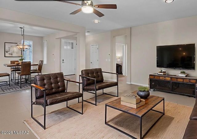 7245 Cactus Flower Pass, Marana, AZ 85658
