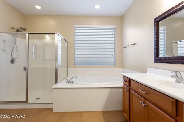7245 Cactus Flower Pass, Marana, AZ 85658