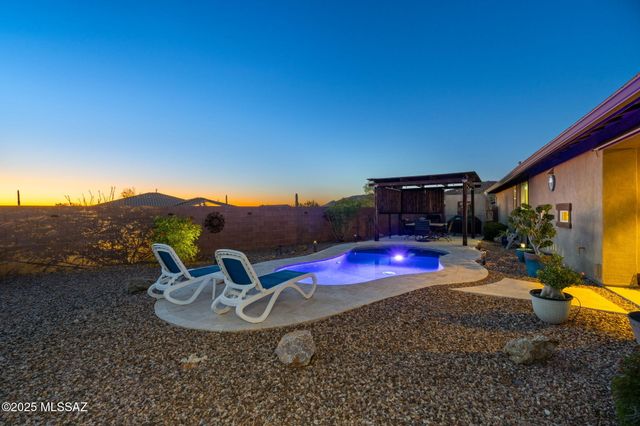 7245 Cactus Flower Pass, Marana, AZ 85658