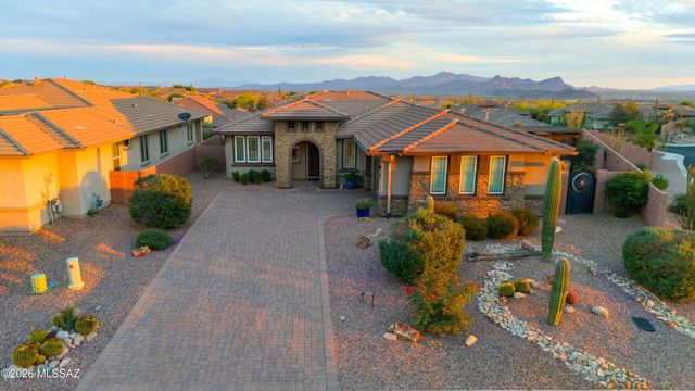 7245 Cactus Flower Pass, Marana, AZ 85658
