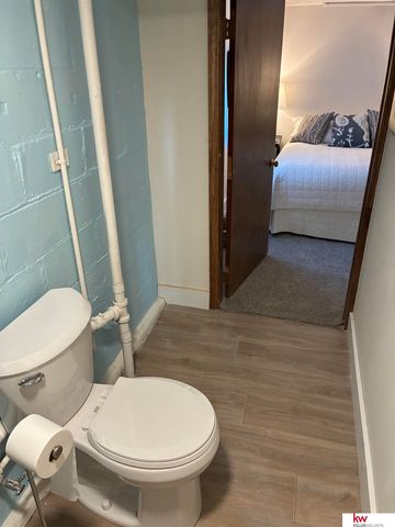 6354 N 33 Avenue, Omaha, NE 68111