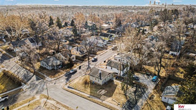 6354 N 33 Avenue, Omaha, NE 68111