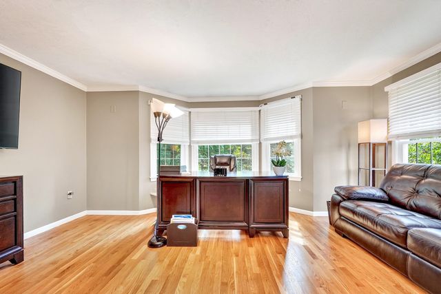 27 Field Pond Rd, Milford, MA 01757
