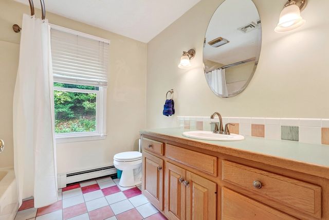 27 Field Pond Rd, Milford, MA 01757