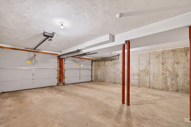 27 Field Pond Rd, Milford, MA 01757