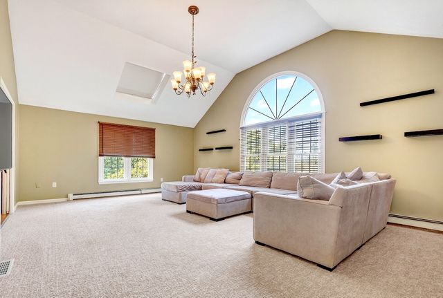 27 Field Pond Rd, Milford, MA 01757