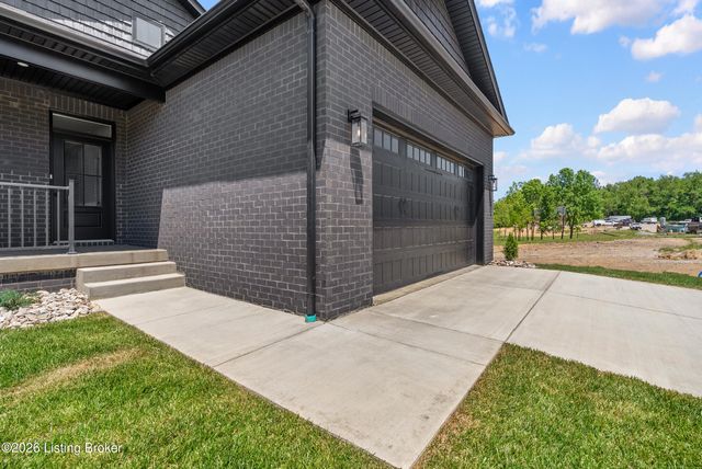 4640 Red Tail Ridge, Charlestown, IN 47111