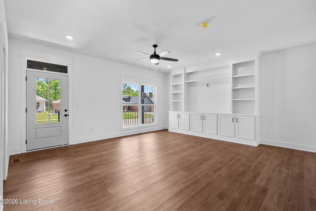 4640 Red Tail Ridge, Charlestown, IN 47111